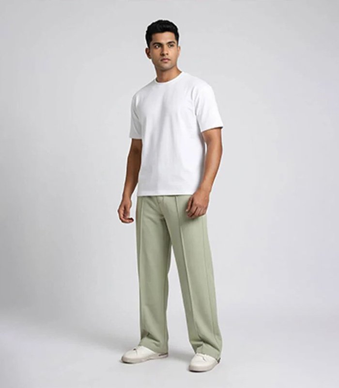 Men's baggy trousers